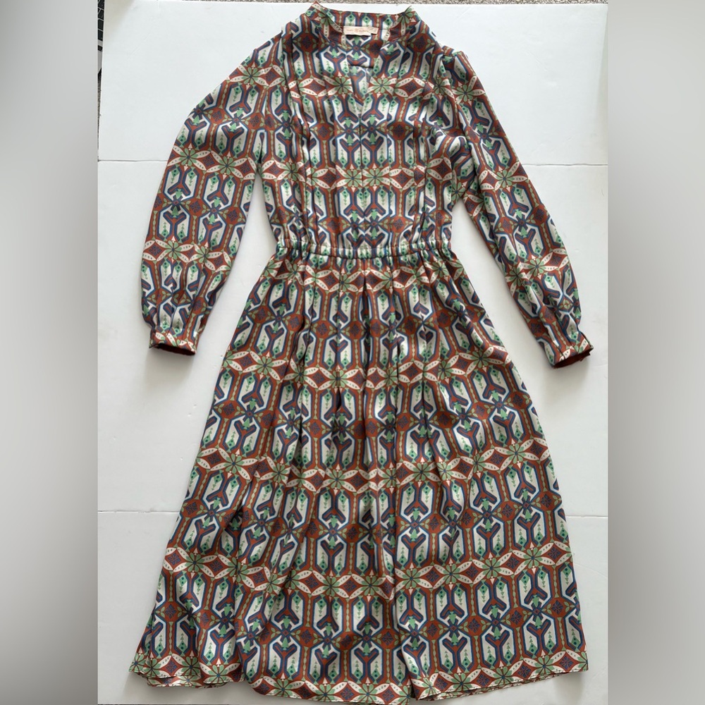 Tory Burch Garden Maze Printed Pleated Midi Dress Size 2 - Picture 3 of 8
